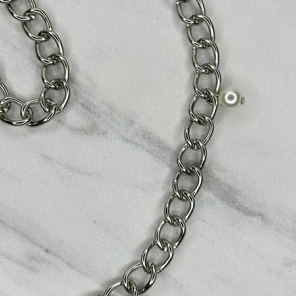 Faux Pearl Beaded Silver Tone Metal Chain Link Belt - One Size - 40" Adjustable - Picture 7 of 11